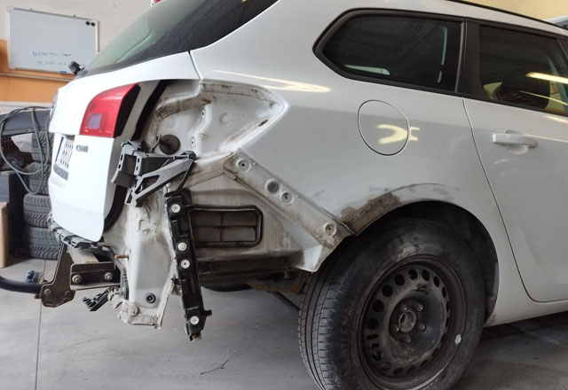 Autokarosářské práce Radek Slovák